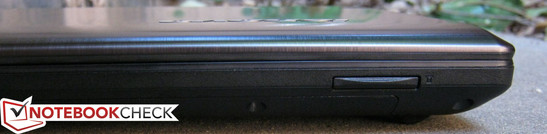 Vorderseite: 6-in-1 Kartenleser