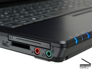Ein moderner ExpressCard/54-Slot ist an Bord,... Ein moderner ExpressCard/54-Slot ist an Bord,...