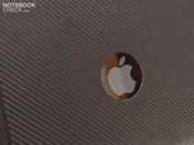 Das Apple-Logo wird nicht verdeckt.
