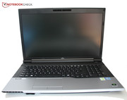 Das Notebook soll Business-User und Multimediafans zufrieden stellen.