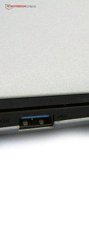 Sogar ein USB-3.0-Anschluss ist vorhanden.