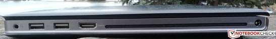 rechte Seite: Headphone, 2x USB 2.0, HDMI, DVD Laufwerk, Stromadapter