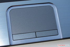 Das Touchpad ist multitouchfähig.