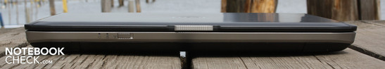 Frontseite: WLAN-Schalter Frontseite: WLAN-Schalter