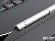 halten den Deckel sehr straff, sie sind aber nicht massiv.