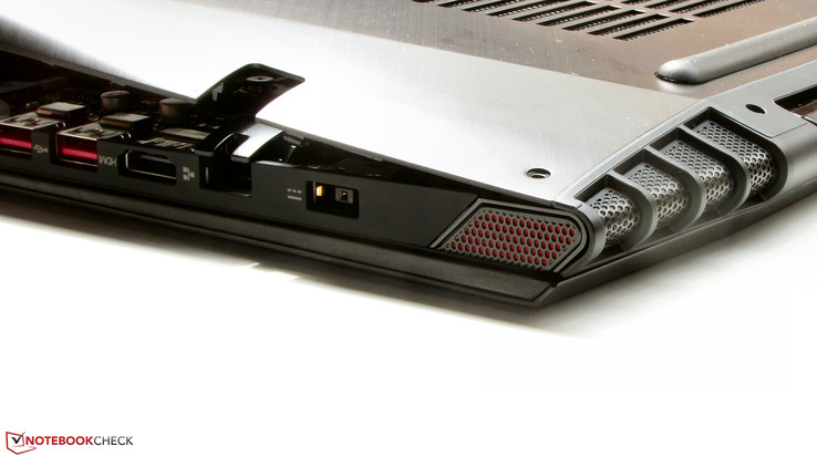 Das Abnehmen der Unterschale erweist sich als schwierig.