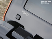 Glänzende Flächen begleiten den Nutzer auf Schritt und Tritt.