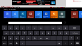 Virtuelle QWERTZ-Tastatur von Windows RT im Querformat.