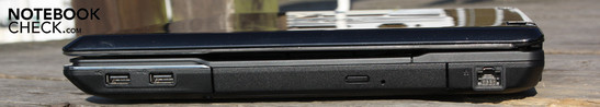 Rechte Seite: USB, USB + Ladefunktion, DVD Multibrenner, Ethernet