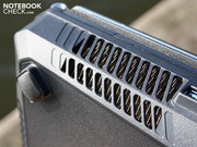 und seitlich (links)