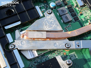 Der Prozessor Core i3-330M ist gesteckt.