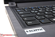Anschlussseitig bietet das Touch-Notebook HDMI...