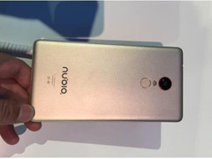 Ein Modell des Nubia X8 soll mit dem Snapdragon 823 und einem 4K-Bildschirm ausgestattet sein (Bild: Gizmochina)