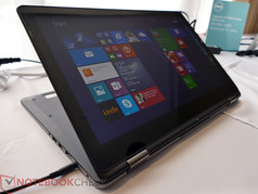 Inspiron 15 2-in-1 Serie 7000