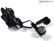 Das mitgelieferte Headset kann nicht überzeugen. Das mitgelieferte Headset kann nicht überzeugen.