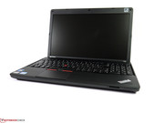 Das ThinkPad Edge E530 ist ein Vertreter der 15"-Klasse und...