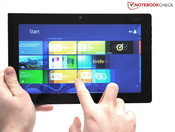 Der Touchscreen reagiert zügig. Der Touchscreen reagiert zügig.