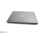 Das Fujitsu Lifebook T902 kann als Notebook oder Tablet genutzt werden.