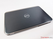 Das Dell Inspiron 15z ist nur ca. 23 Millimeter dünn
