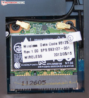 Gut: Das Notebook ist mit zwei WLAN-Antennen ausgestattet.