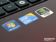 die hier auf der Handablage verkündet werden. Ein Intel Core i5-520M, kombiniert mit einer Mittelklasse Grafikkarte Nvidia Geforce GT 330M. die hier auf der Handablage verkündet werden. Ein Intel Core i5-520M, kombiniert mit einer Mittelklasse Grafikkarte Nvidia Geforce GT 330M.