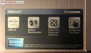 Der Lenovo Sticker zeigt die Highlights des Multimedia-Notebooks.