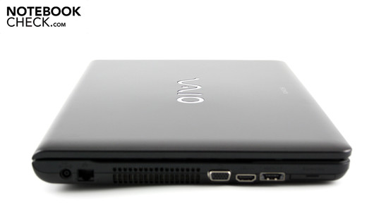 Sony Vaio VPC-EB3Z1E/BQ: Schlichter Look, aber technisch ganz vorn dabei. Sony Vaio VPC-EB3Z1E/BQ: Schlichter Look, aber technisch ganz vorn dabei.