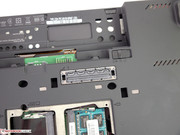 Der Dockinganschluss ist unverändert und mit den spezifischen Erweiterungen der X220-Serie kompatibel. Der Dockinganschluss ist unverändert und mit den spezifischen Erweiterungen der X220-Serie kompatibel.
