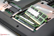 Ab Werk sind 8 GByte DDR3-RAM von Sharetronic integriert.