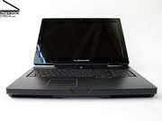 Nun zur Paradedisziplin der Alienware Notebooks, die Hardwareausstattung. Dem User steht wie gewohnt eine ganze Palette an Konfigurationen zur Auswahl. Nun zur Paradedisziplin der Alienware Notebooks, die Hardwareausstattung. Dem User steht wie gewohnt eine ganze Palette an Konfigurationen zur Auswahl.