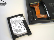 Der Eee PC 1002HA besitzt eine 160 GB Festplatte mit 5400 Umdrehungen pro Minute vom bekannten Hersteller Seagate.