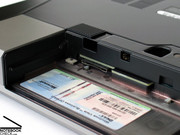 Ein überaus wichtiges Feature stellt auch die Möglichkeit zur Ausstattung mit einem UMTS Breitband Modul dar.