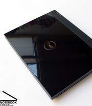 Kaum zu glauben, aber bei diesem Notebook handelt es sich um ein Business Gerät. Kaum zu glauben, aber bei diesem Notebook handelt es sich um ein Business Gerät.