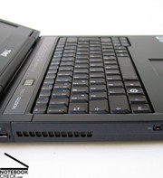 Die Tastatur bietet sowohl hinsichtlich Tastenlayout und Tastengröße,... Die Tastatur bietet sowohl hinsichtlich Tastenlayout und Tastengröße,...