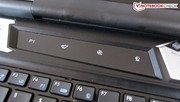 Oberhalb der Tastatur sitzt eine berührungsempfindliche Leiste.