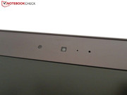 Asus hat dem Notebook einen Helligkeitssensor spendiert.