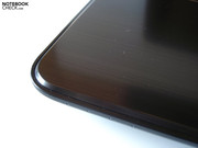 Handballenauflage und Deckel sind fein texturiert.