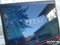 Außeneinsatz des MSI GT628 (maximale Helligkeit) Außeneinsatz des MSI GT628 (maximale Helligkeit)