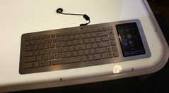 Das EeeKeyboard ist ein kompletter Computer in einer Tastatur.