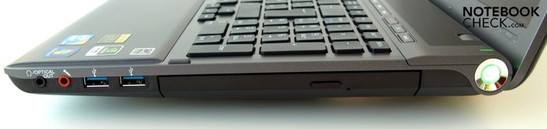 Rechte Seite: Kopfhörer, Mikrofon, 2x USB-3.0, Blu-Ray-Brenner, Stromschalter Rechte Seite: Kopfhörer, Mikrofon, 2x USB-3.0, Blu-Ray-Brenner, Stromschalter