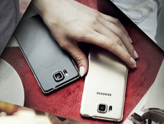 Samsung Galaxy Alpha: Infografik zum Smartphone Design