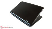 Das wuchtige Barebone wiegt knapp 3,7 Kilogramm. Das wuchtige Barebone wiegt knapp 3,7 Kilogramm.