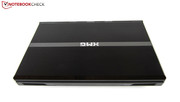 Kaum ein Gehäuse ist derart riesig wie Clevos X7200-Barebone.