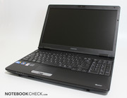 ... welches jedoch nicht nur ein umbenanntes Consumer Notebook ist.