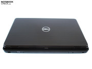 Einige Anschlüsse sitzen auf der Rückseite.