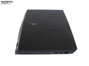 Alienware setzt auf eine weiche Gummierung. Alienware setzt auf eine weiche Gummierung.