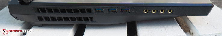 linke Seite: 3x USB 3.0, Line-out, Line-in, Mikrofon, Kopfhörer