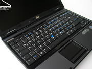 Wie viele Modelle aus der HP Compaq Business Reihe verfügt auch das 6910p über eine Touchpad/Trackpoint Kombination.