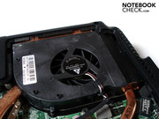 Ein einzelner Lüfter kümmert sich um die Abwärme von CPU und GPU.