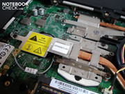 Core i3-370M und Radeon HD 550v bieten eine gute Leistung.
